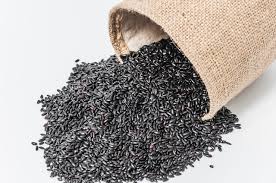 Organic black chia seeds 500g (bag)